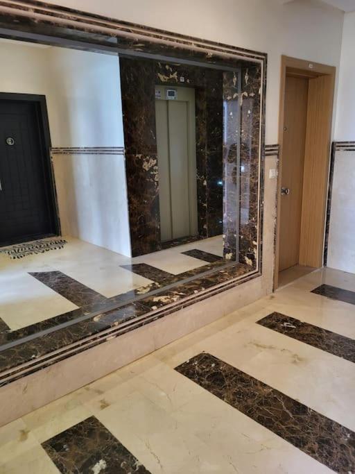 Rare Appartement De Vacances Tangier Exterior photo